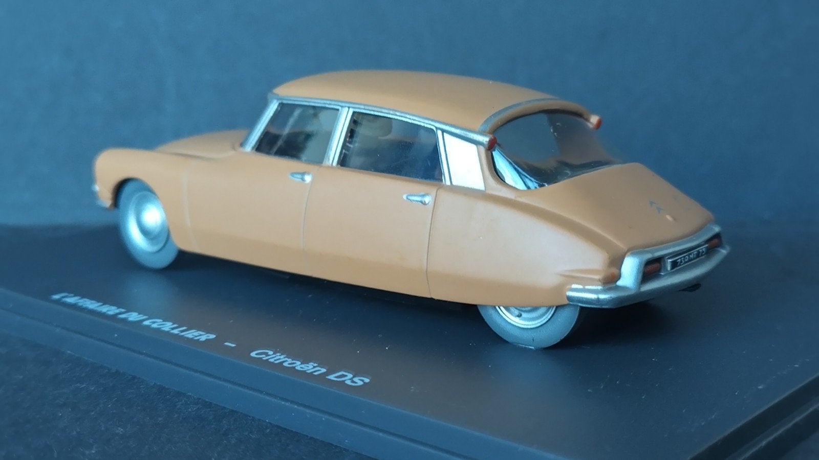 Citroen Ds 1:43 Eligor Blake Mortimer affaire Collier Pol, Overige merken, Auto, Verzenden, .