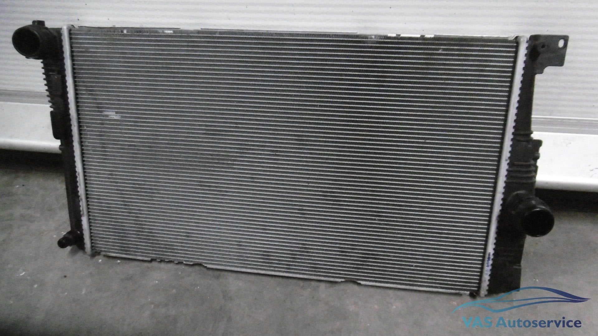 Radiator BMW  5-serie benzine N20  17 11 8 672 010, Gebruikt, -, Ophalen of Verzenden, -