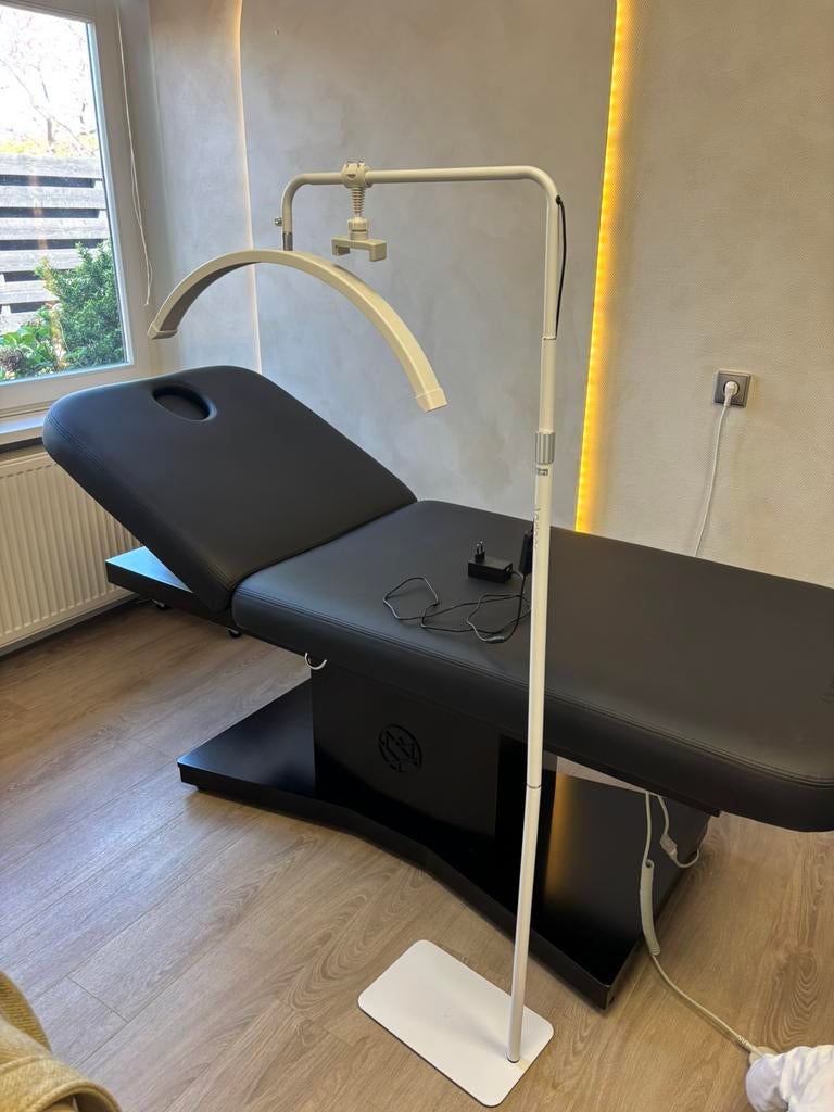 Moonlight lamp, Huizen en Kamers, Kamers te huur