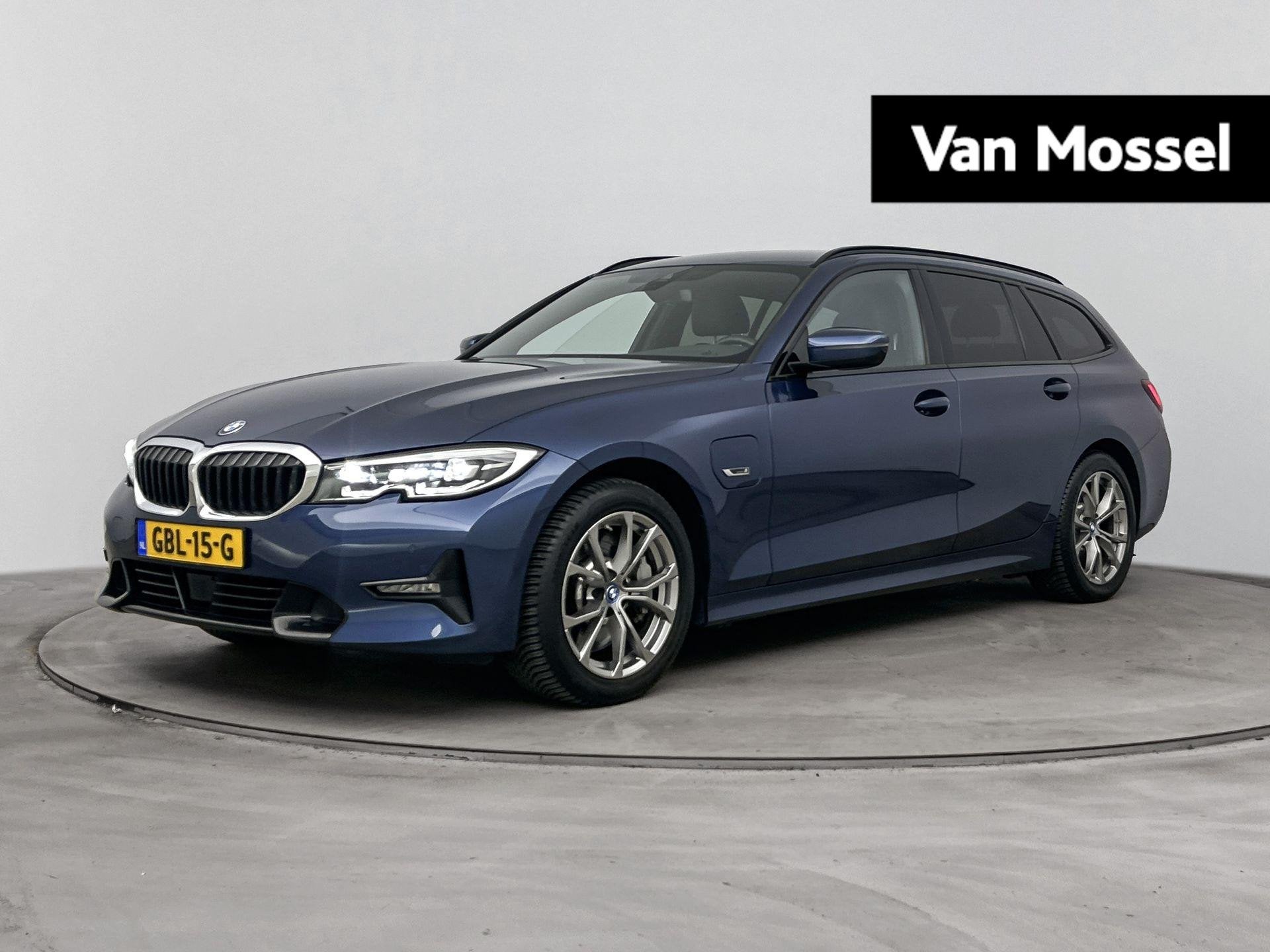 BMW 3-serie Touring 330e Business Edition Plus | TREKHAAK |