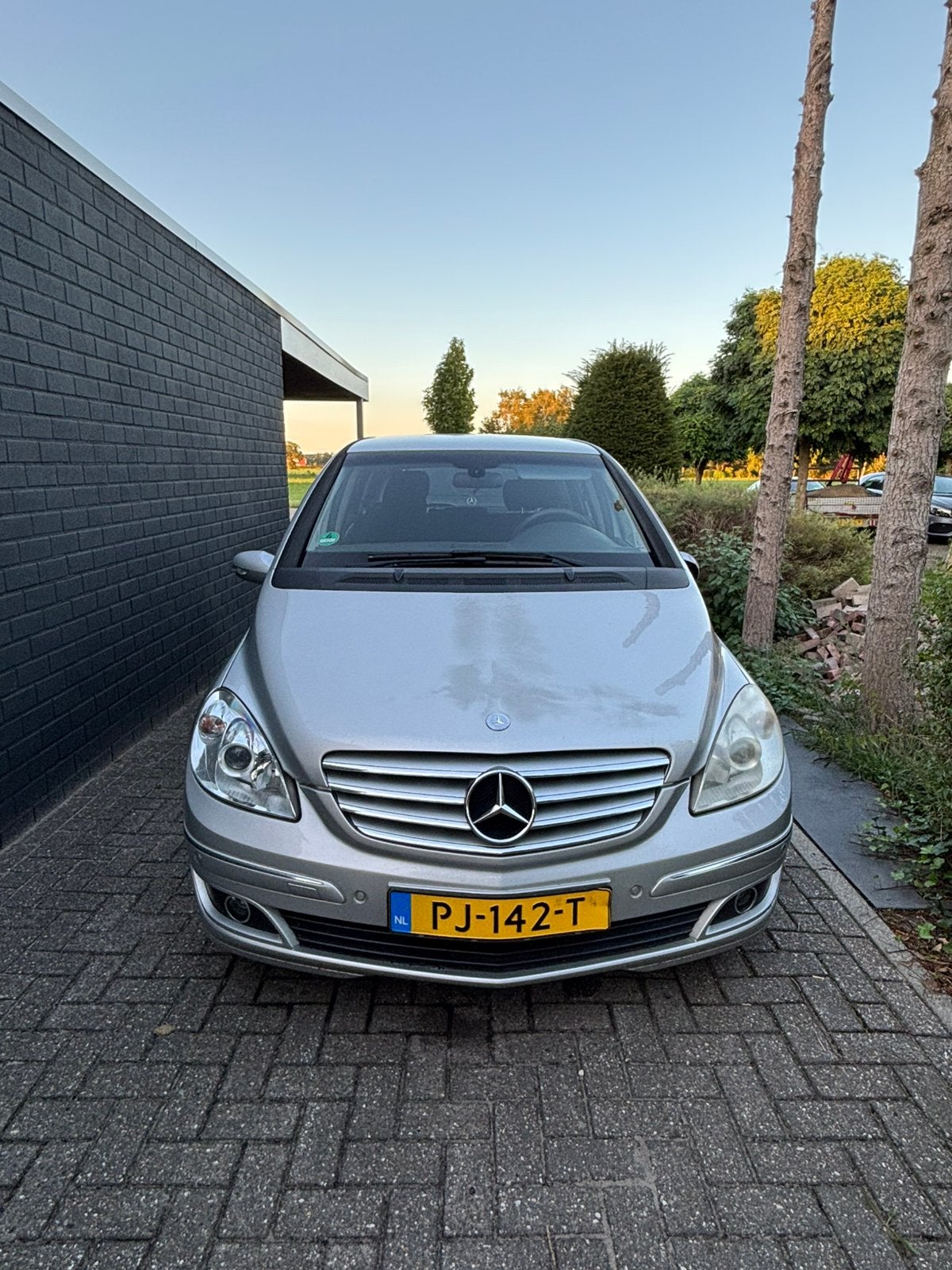 Mercedes-Benz B-Klasse 1.7 B170 5DRS CVT 2006 Grijs, 4 cilinders, 14 km/l, 115 pk, Particulier