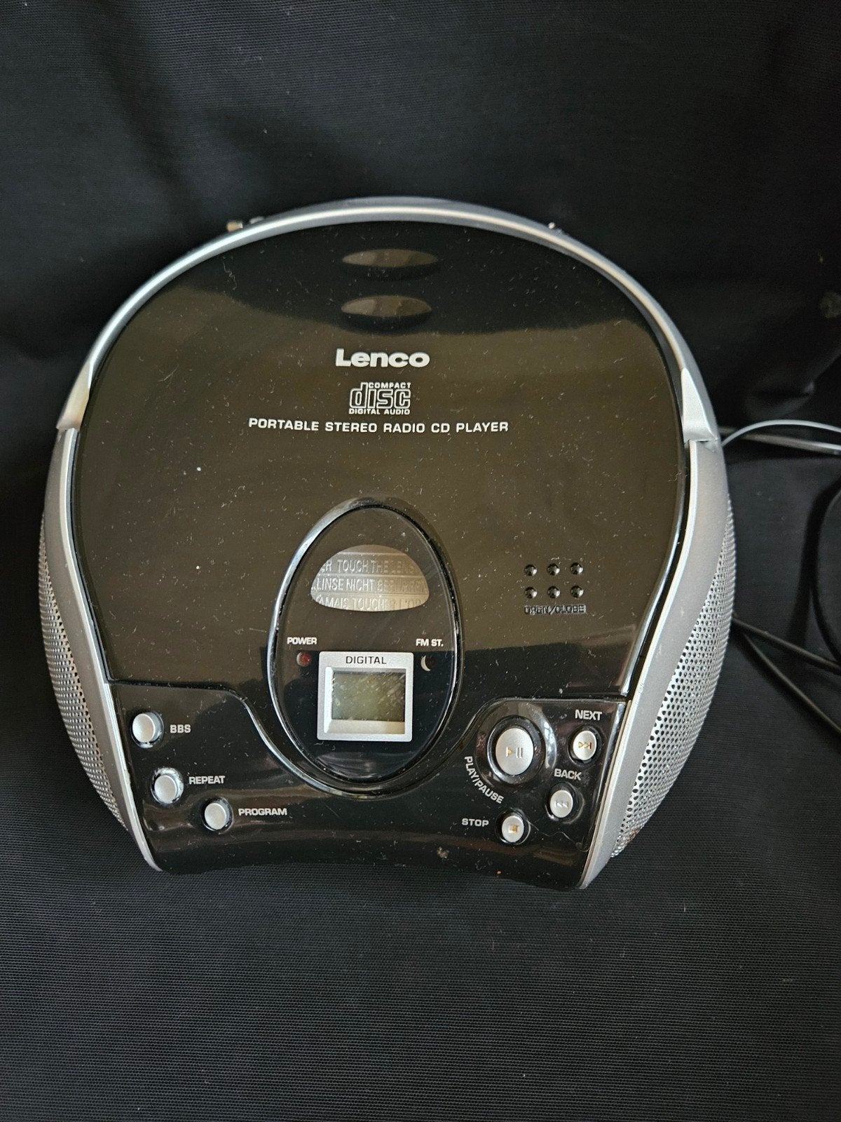 Lenco Draagbare Stereo Radio CD Speler, Audio, Tv en Foto, Radio's, Ophalen of Verzenden, Gebruikt, Radio, Met cd-speler