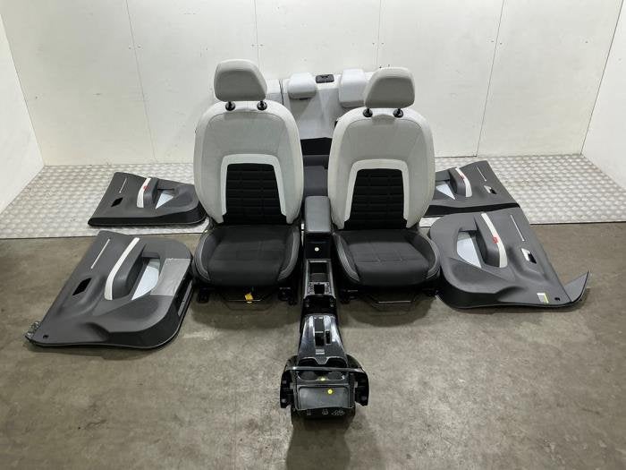 Bekleding Set (compleet) van een Citroen C3 (C3 24-), 12 maanden garantie, Gebruikt, -, Ophalen of Verzenden