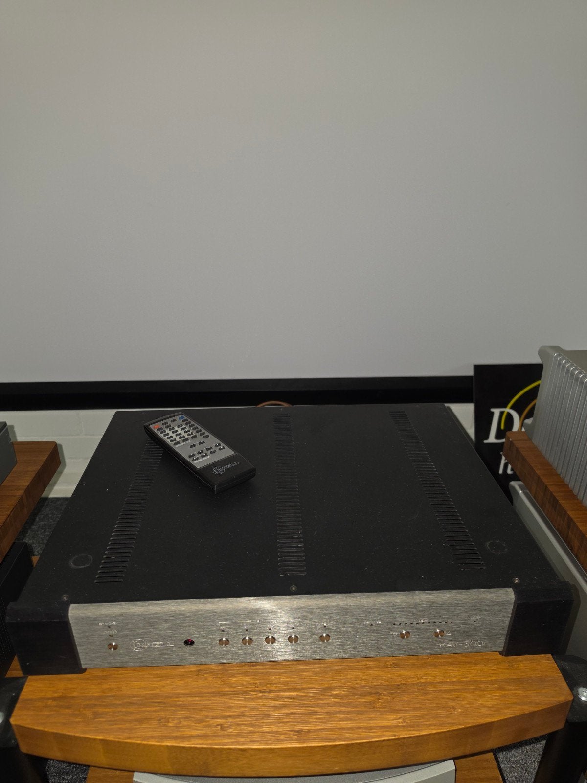 Krell KAV300i, Overige merken, Gebruikt, Ophalen of Verzenden, 120 watt of meer