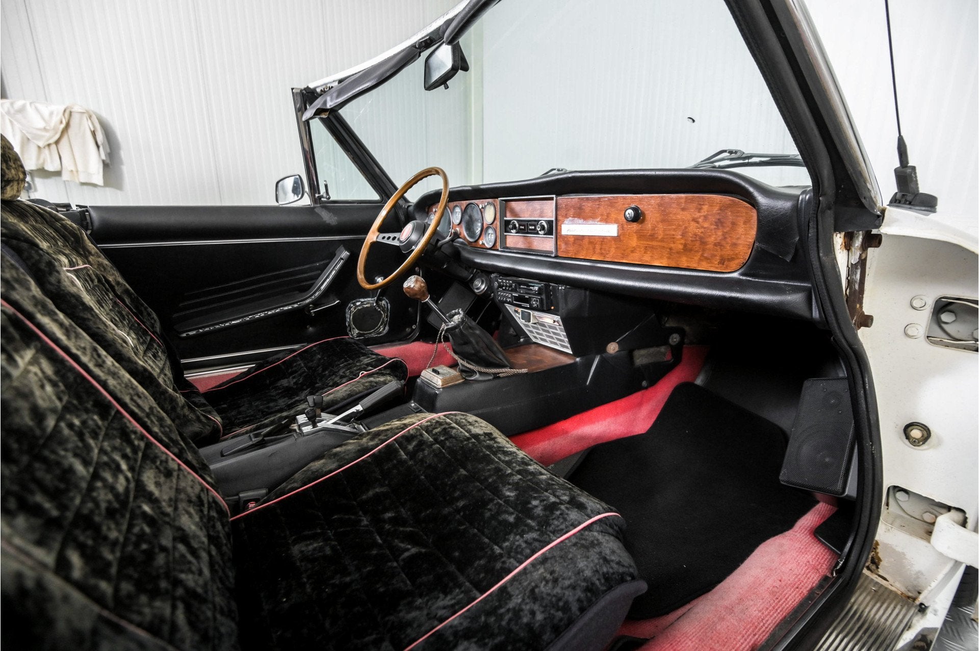 Fiat 124 Spider . (bj 1977), foto 9
