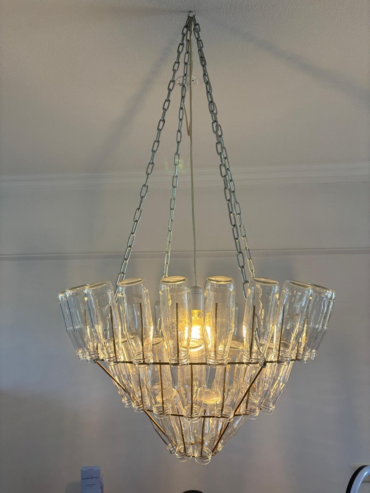 Hanglamp Leitmotiv, Ophalen