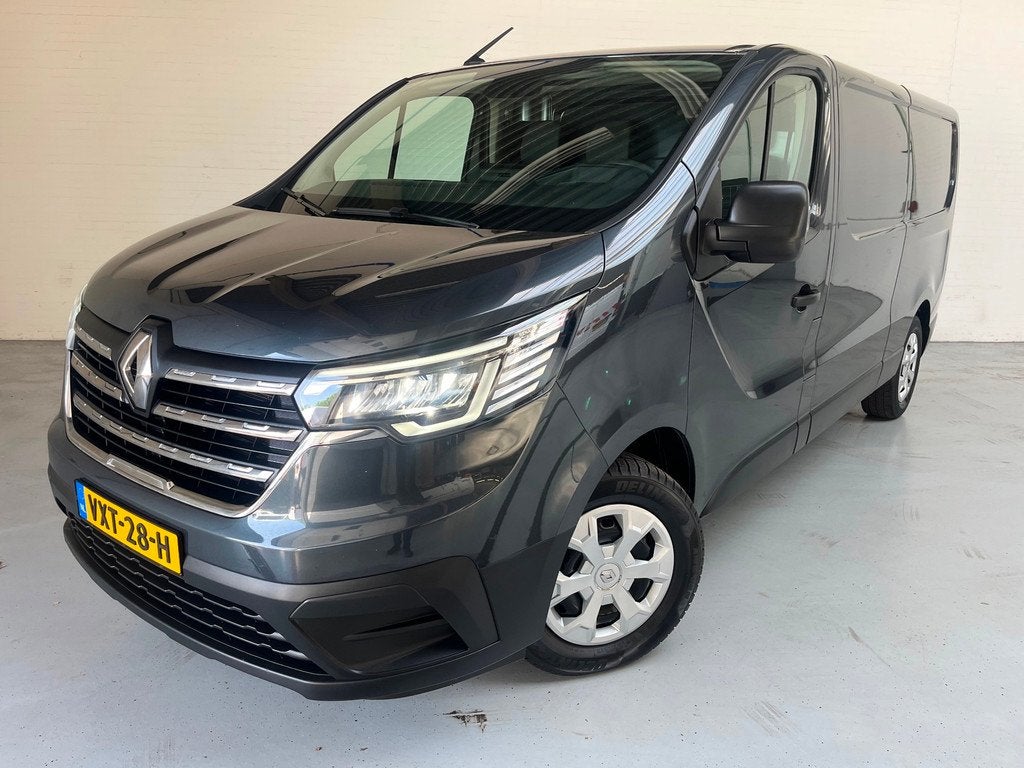 Renault Trafic 2.0 dCi 110pk euro6 T30 L2H1 Comfort 3Persoon, Auto's, Bestelauto's, Voorwielaandrijving, Stof, Gebruikt, 4 cilinders
