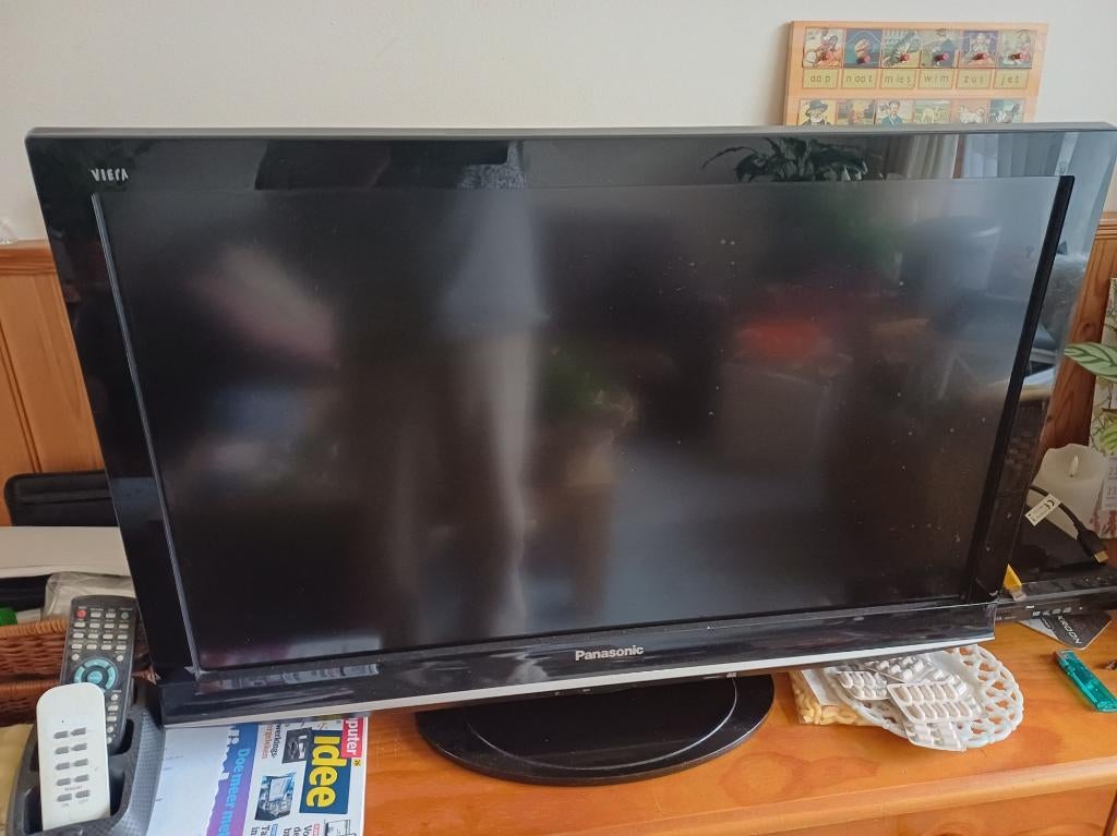 alles  gratis 3 tv  2 montoren  zonehemel +twee computer, Computers en Software, Ophalen, Gebruikt