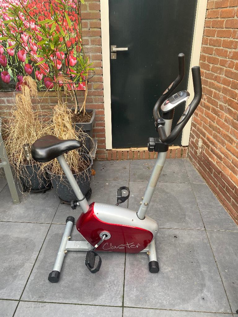 Hometrainer fiets kan per direct weg, Ophalen, Gebruikt, Metaal, Benen