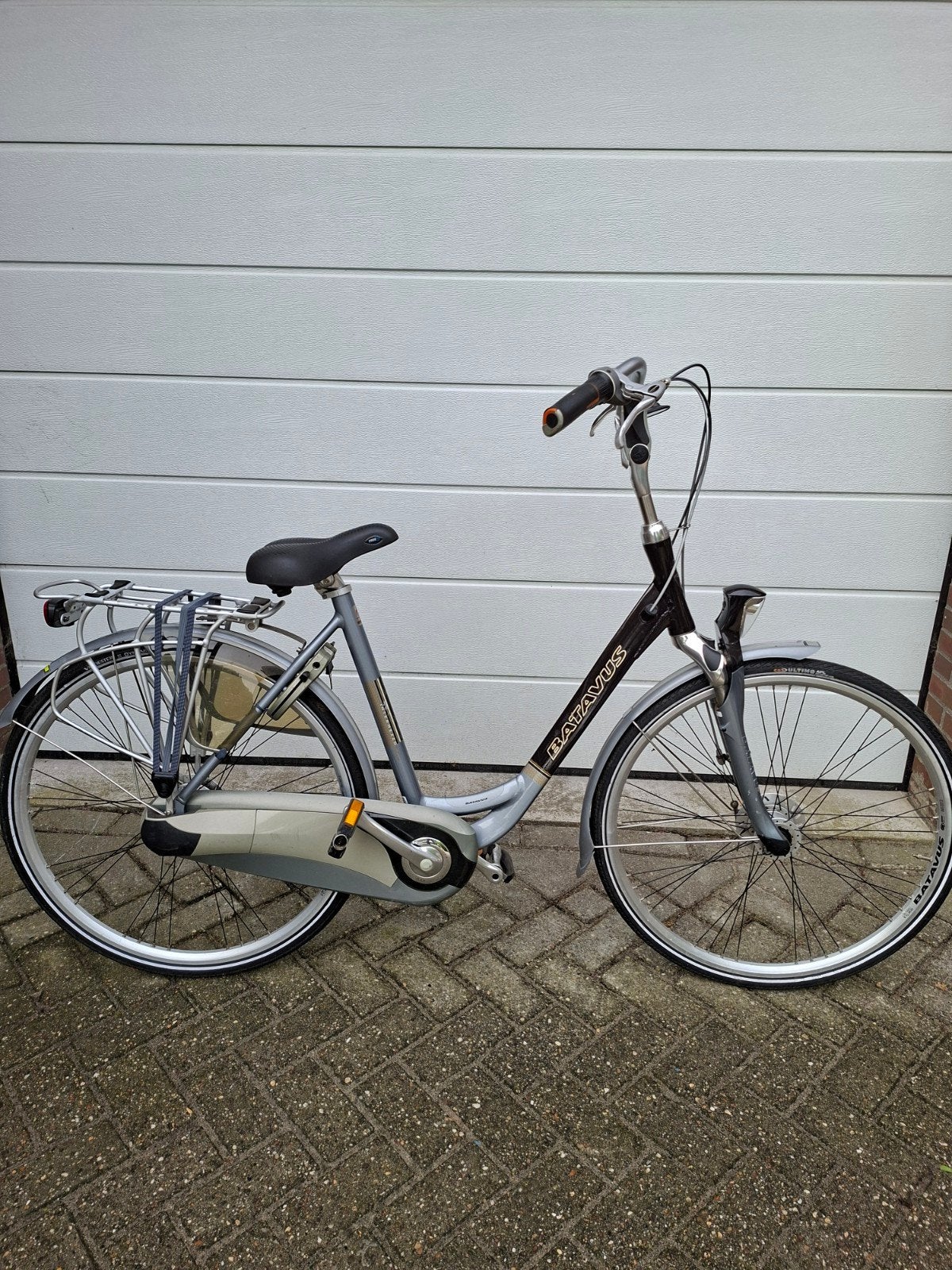 prachtige Batavus damesfiets 28 inch, Ophalen, Zo goed als nieuw, Minder dan 10 versnellingen, Batavus