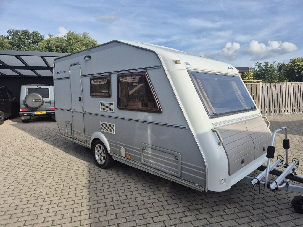 Kip Greyline 44 TTR + Voortent Boiler Vloerverwarming, Kip, Bedrijf, Treinzit, Fietsenrek