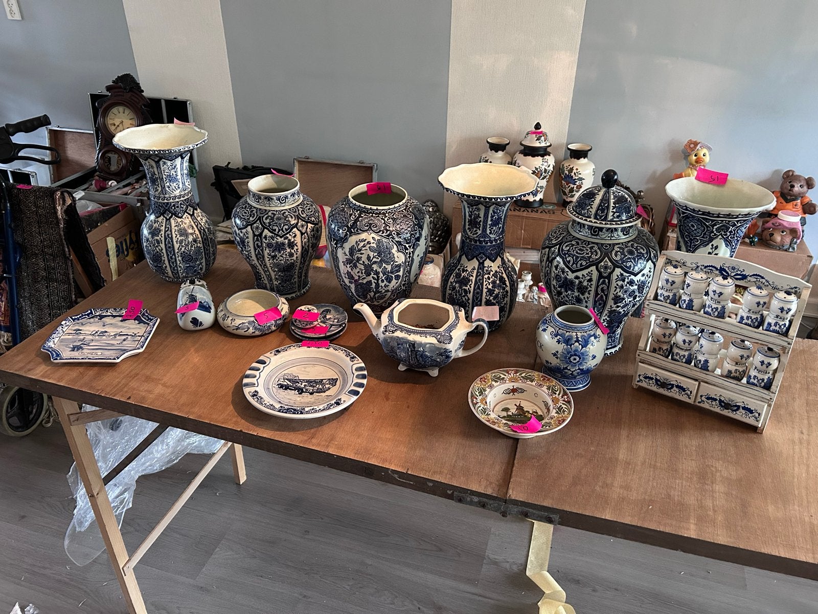 Grote collectie Delfts Blauw aardewerk, Ophalen