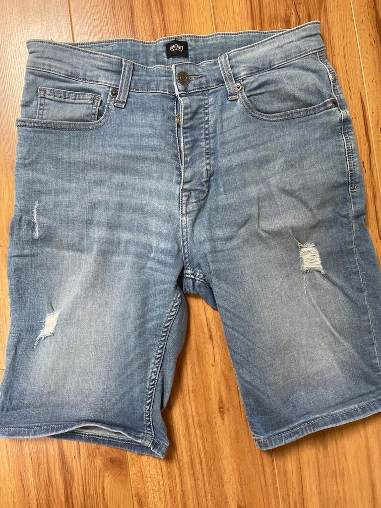 Stoere denim korte broek van distrikt maat s, Kleding | Heren, Ophalen of Verzenden, Zo goed als nieuw, Blauw, W32 (confectie 46) of kleiner