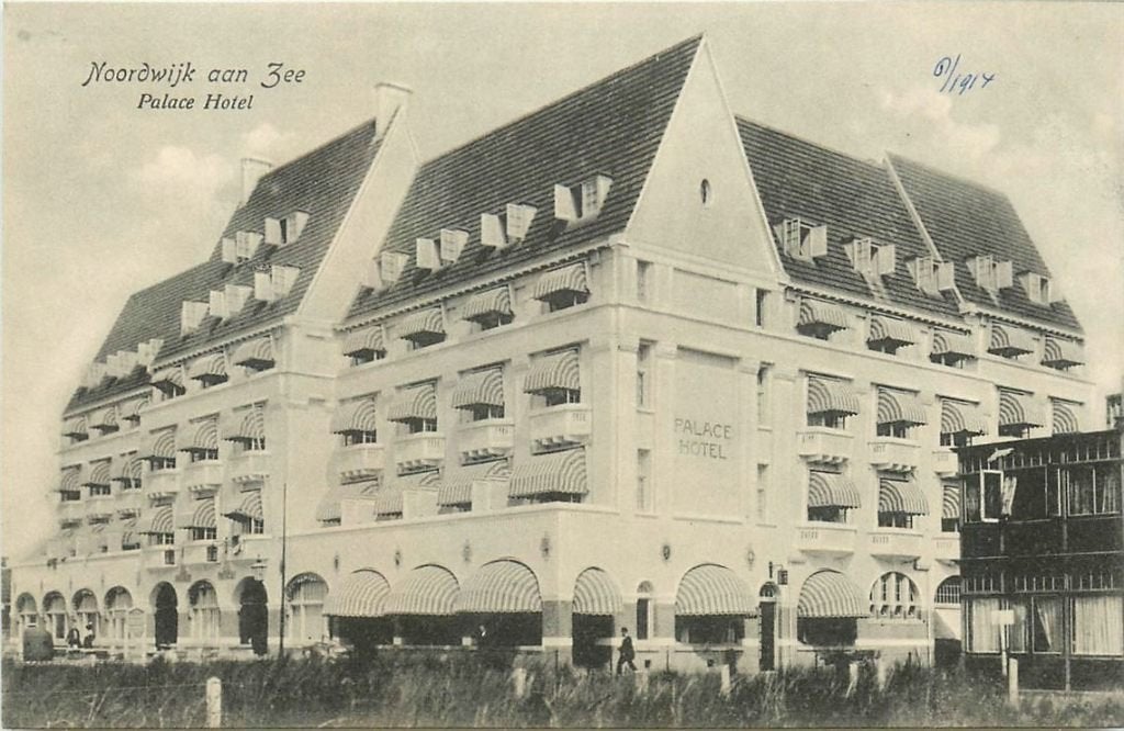 379-066-013 Noordwijk aan Zee Palace Hotel, Ophalen of Verzenden, Voor 1920, Zuid-Holland