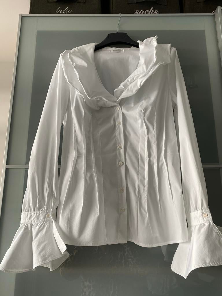 Elegante witte blouse met ruches en trompetmouwen - Maat M, Ophalen of Verzenden, Nieuw, Maat 38/40 (M), Wit