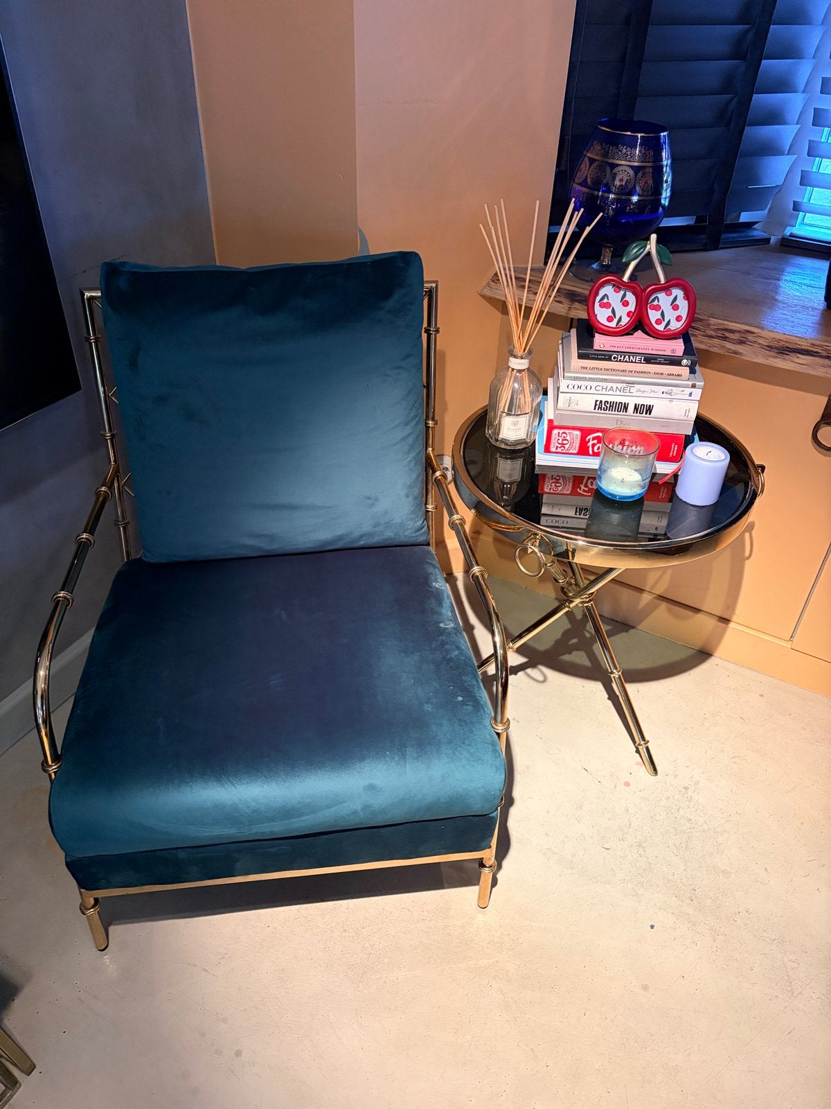 Fauteuil met bijpassende tafel in bamboe-look, Huis en Inrichting, Ophalen, 75 tot 100 cm, Zo goed als nieuw, Metaal