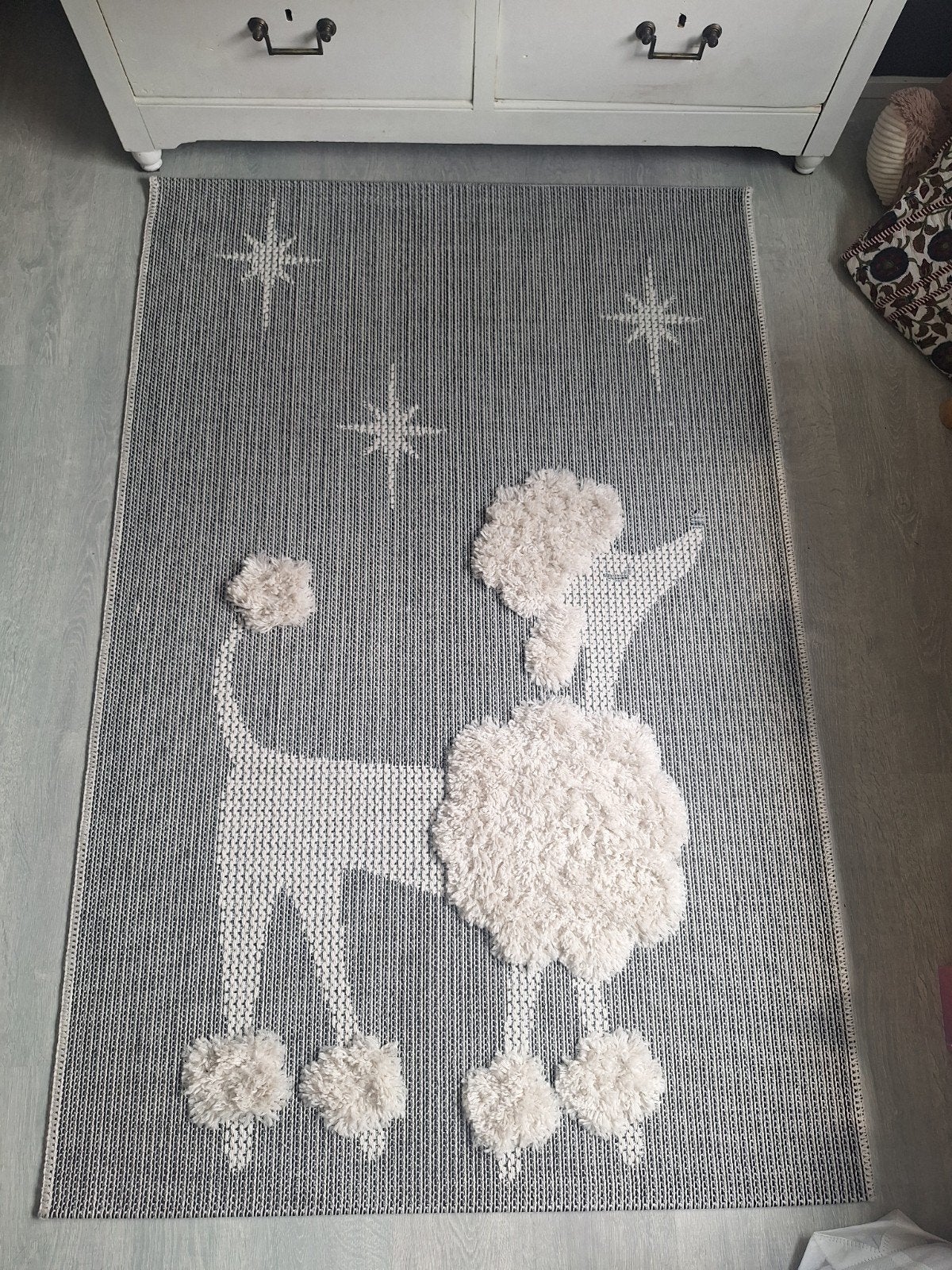 Vloerkleed Poedel 116x170 cm - Grijs/Wit, Modern, Speels, 100 tot 150 cm, Ophalen of Verzenden, Zo goed als nieuw