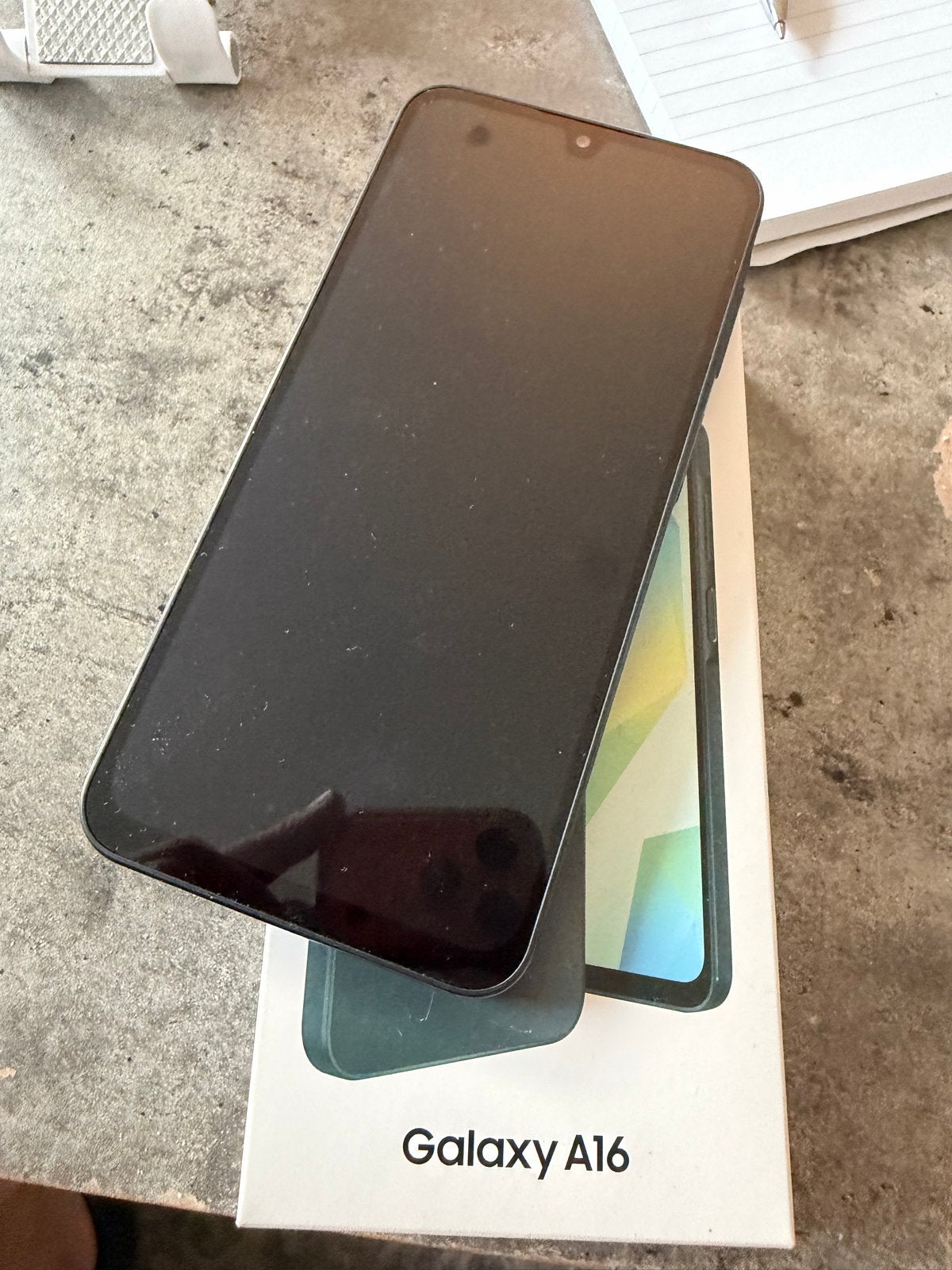 Samsung Galaxy A16 - Zo goed als nieuw, 1 maand gebruikt, Overige modellen, Ophalen of Verzenden, Zo goed als nieuw, Zonder abonnement