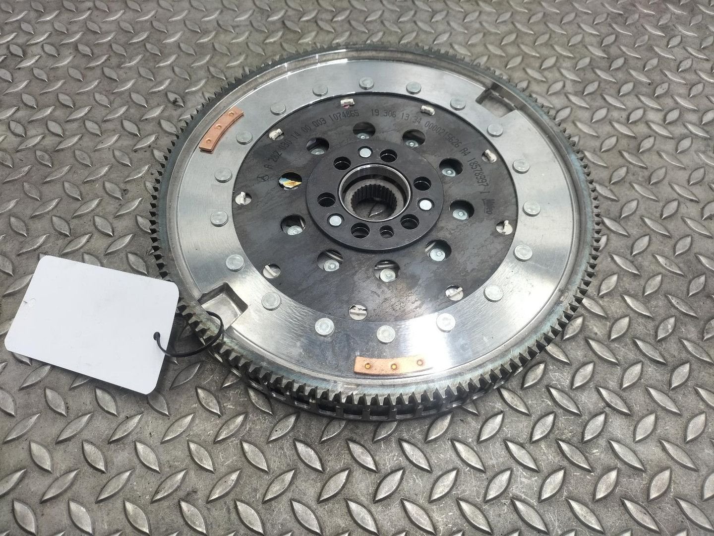MERCEDES A CLASS VLIEGWIEL / KOPPELING 2820301400Q03 2019, Ophalen of Verzenden, Gebruikt, ARN erkend