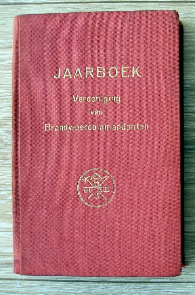 3 Jaarboeken Vereeniging van Brandweercommandanten, Verzamelen, Ophalen of Verzenden, Overige soorten, Nederland, Boek of Tijdschrift