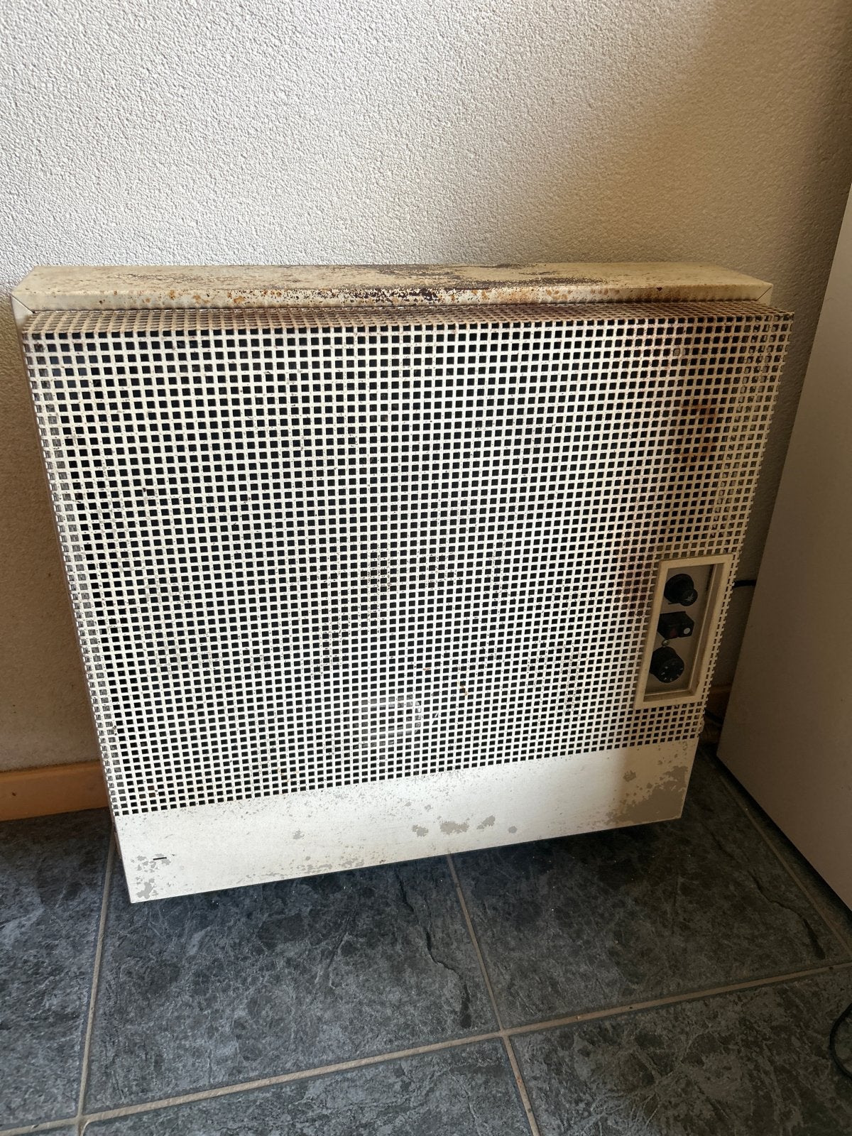 Gaskachel - Werkt naar behoren, met roestplekken, Ophalen of Verzenden, Gebruikt, Gas, Gaskachel