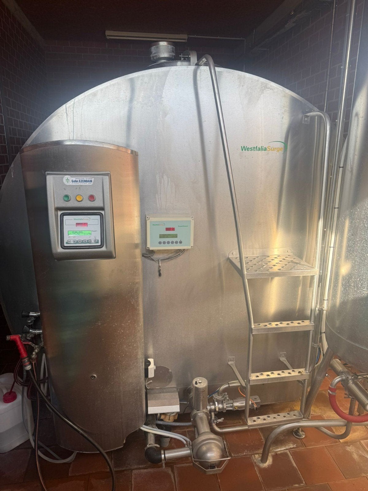 Gea melktank 16000L, Ophalen