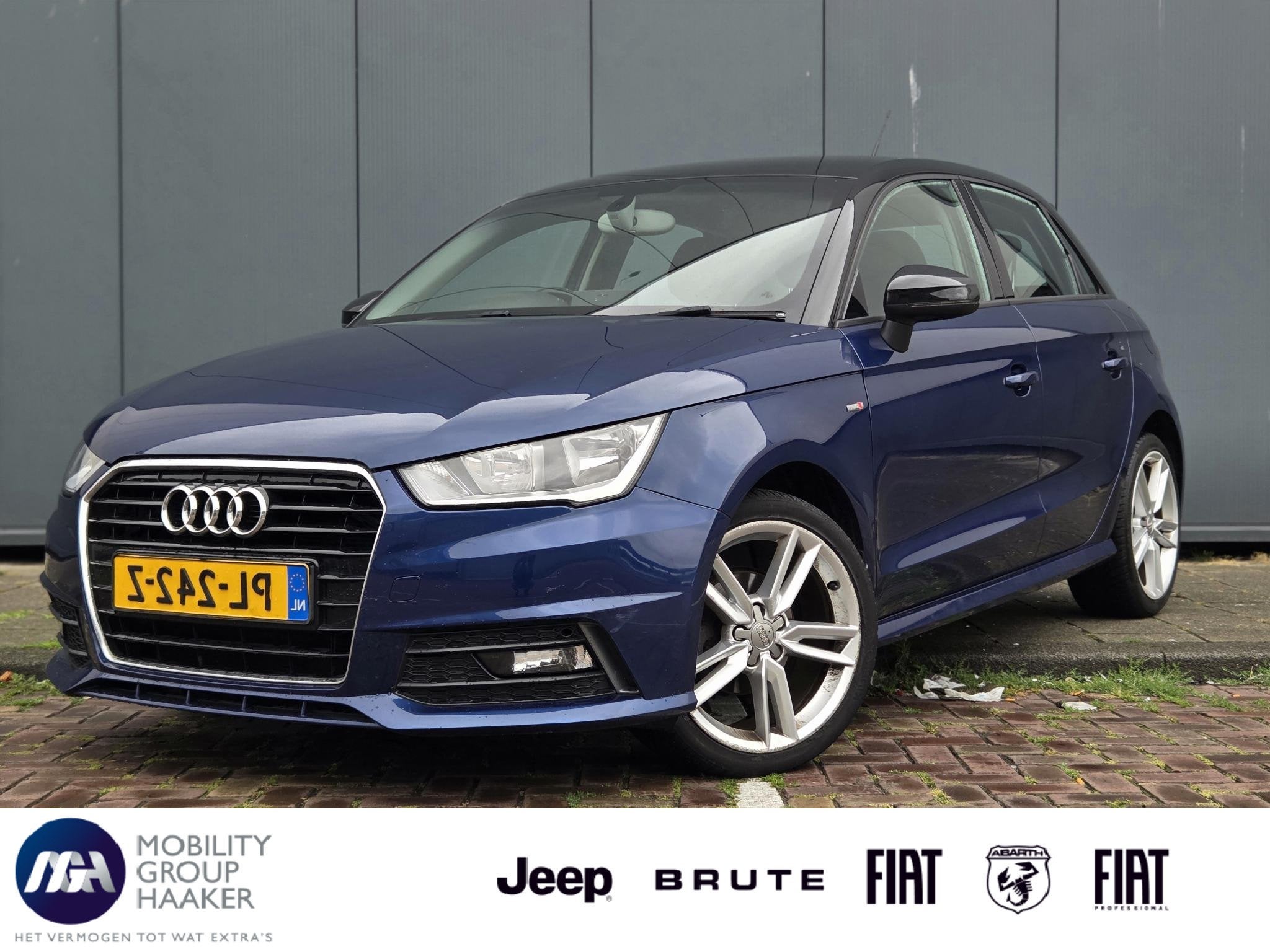 Audi A1 Sportback 1.0 TFSI Adrenalin | Navigatie | Bluetooth, Voorwielaandrijving, Stof, 95 pk, Blauw