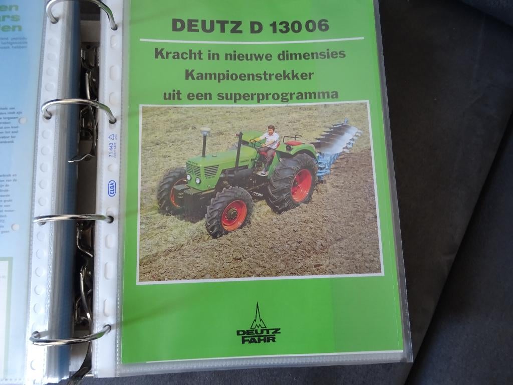 Gezocht Deutz folders uit de Hellgrun serie, Ophalen of Verzenden, Nieuw, Folder
