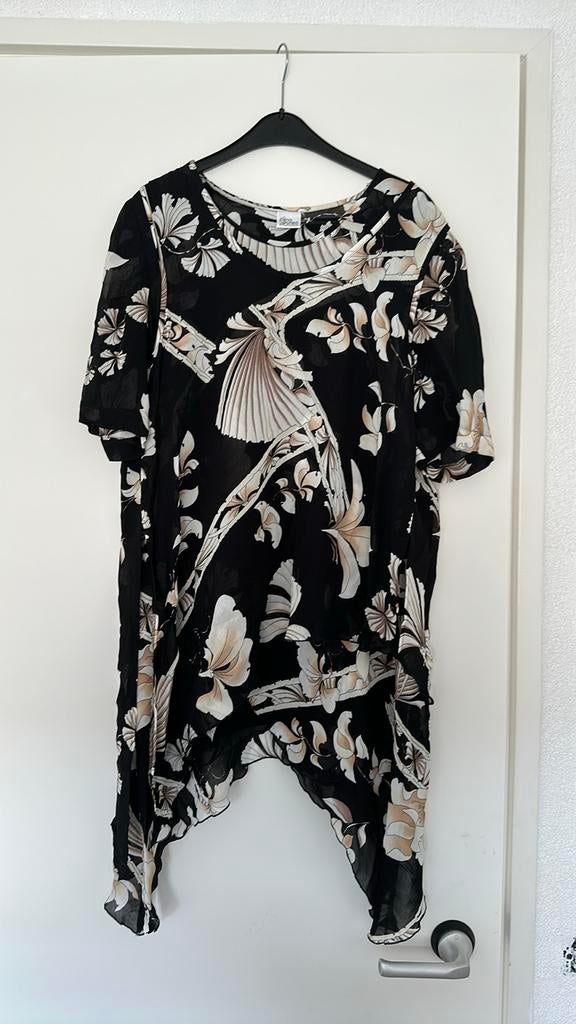 Elena Grunert top maat 46, Zwart, Maat 46/48 (XL) of groter, Ophalen of Verzenden, Korte mouw