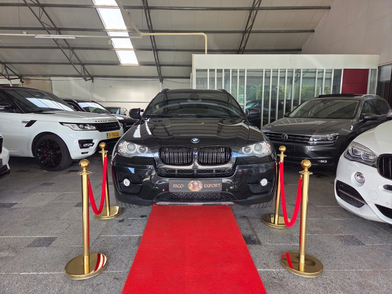 BMW X6 M 30D PAKKET M PANO+ FACELIFT !, Auto's, Euro 5, Gebruikt, 2993 cc, 241 €/maand