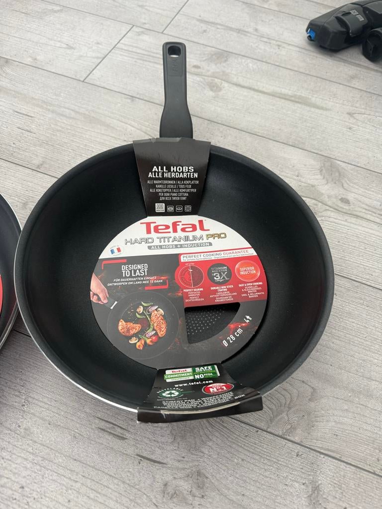 Tefal Hard Titanium Pro pannen, Overige materialen, Inductieplaat, Nieuw, Pannenset
