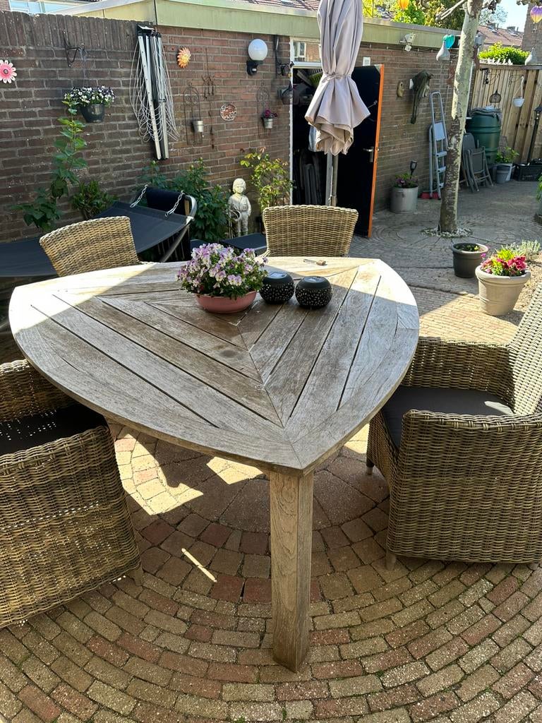 4 Tuinstoelen pure collectieon., Tuin en Terras, Ophalen of Verzenden, Zo goed als nieuw, Rechthoekig, Kunststof