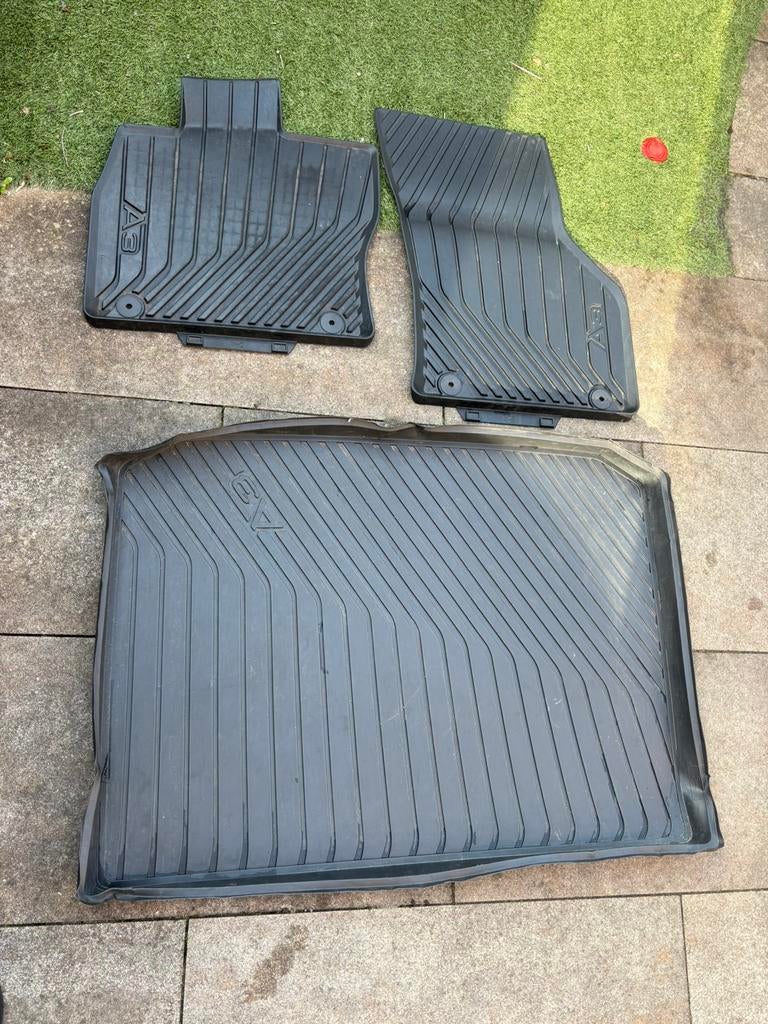 Mattenset (rubber) Audi A3 2014 (8V), Ophalen of Verzenden, Gebruikt