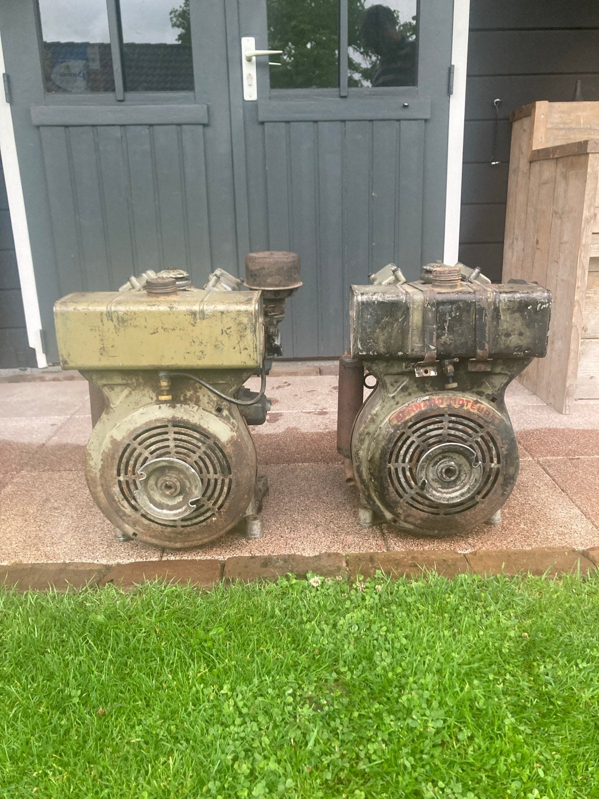 Twee originele Bernard motoren - revisie nodig, Ophalen, Gebruikt, Benzinemotor
