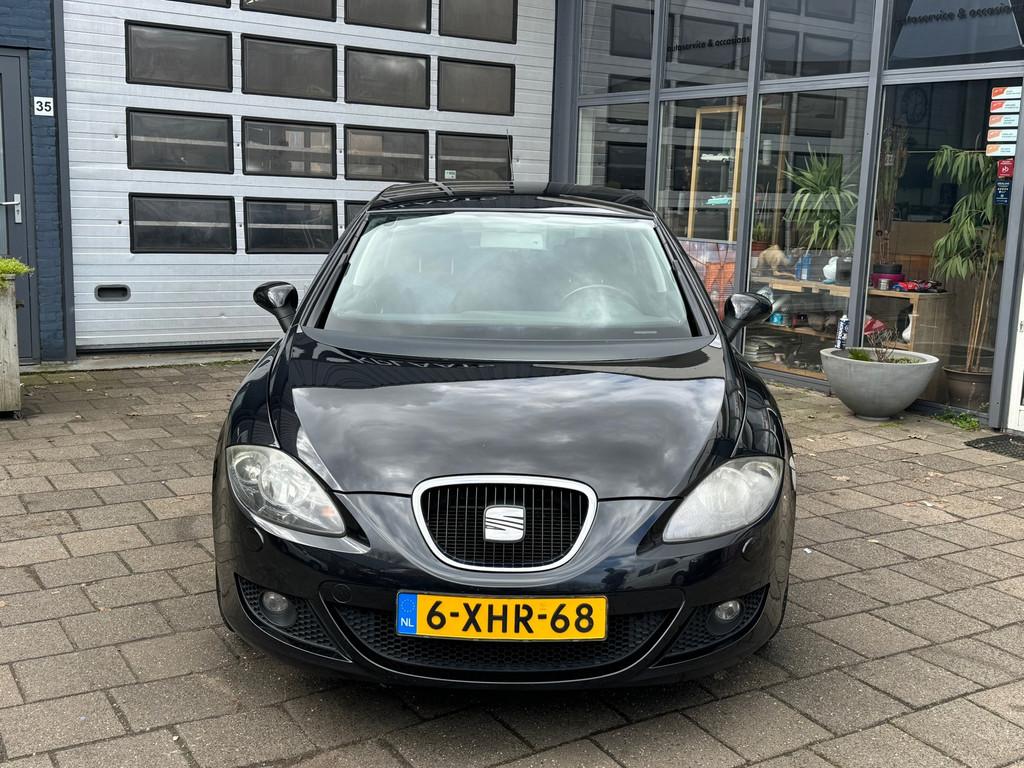 Seat Leon 1.8 TFSI 25 Edition II | Clima | Cruise | PDC, Voorwielaandrijving, Gebruikt, 1295 kg, 4 cilinders