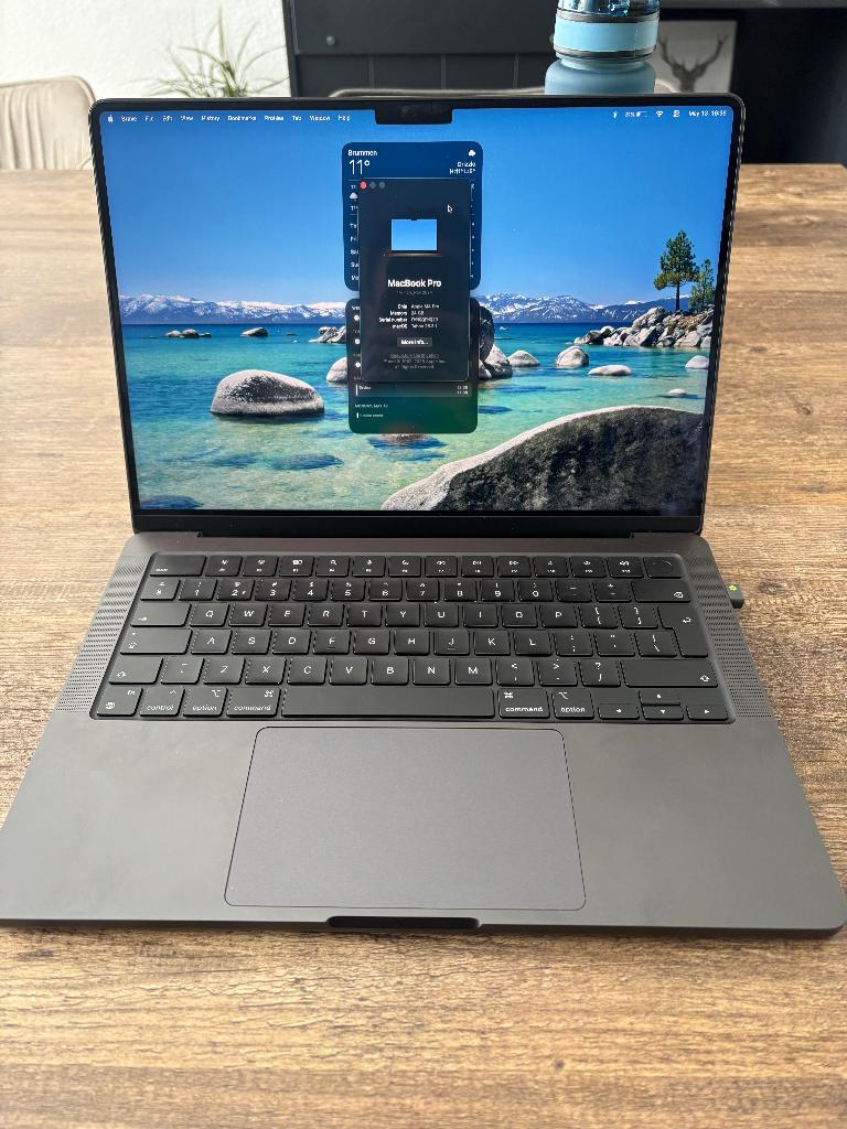 Apple Macbook Pro 2024 (M4 Pro chip), 1 TB of meer, 13 inch, Zo goed als nieuw, 4 Ghz of meer