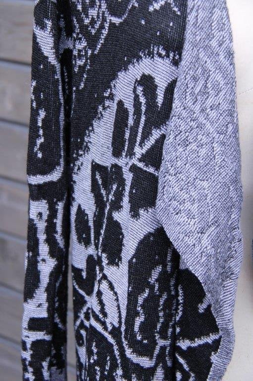 Vest zwart/ grijs Desigual mt L Vaste prijs, Kleding | Dames, Truien en Vesten, Zwart, Maat 42/44 (L), Ophalen of Verzenden, Zo goed als nieuw