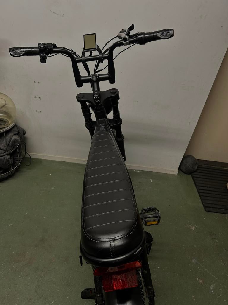 Stoere Fatbike E-bike - Zo goed als nieuw, Fietsen en Brommers, Elektrische fietsen, Zo goed als nieuw, 51 tot 55 cm, 50 km per accu of meer