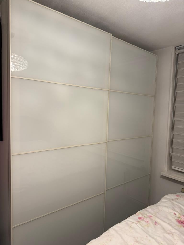 Ikea Pax kast met melkglas schuifdeuren 100x236 cm, Ophalen of Verzenden, Zo goed als nieuw, Binnendeur