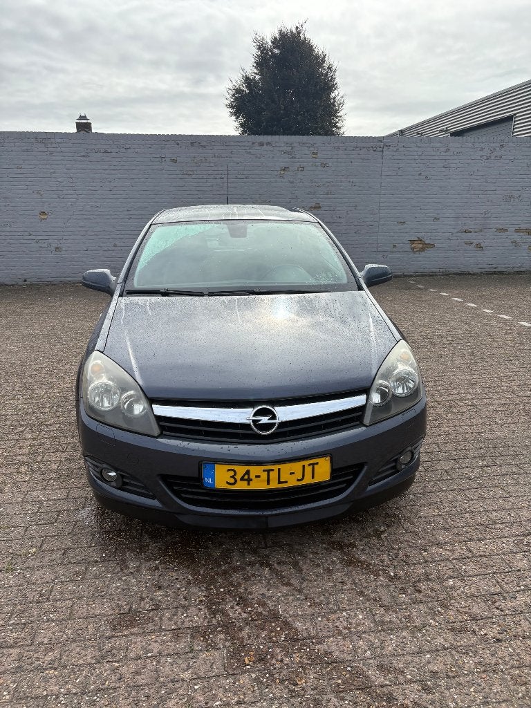 Opel Astra 1.6 16V GTC 2006 Grijs, Auto's, Voorwielaandrijving, 15 km/l, 1145 kg, 4 cilinders