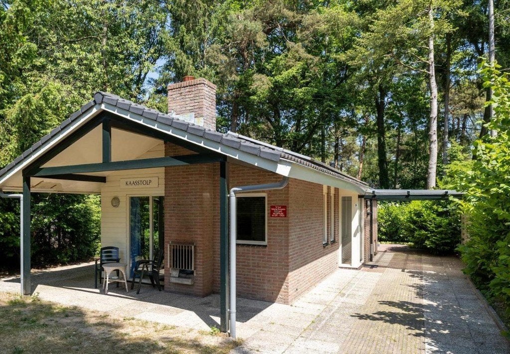 Bungalow te huur bij bos Harderwijk op park Verscholen Dorp, In bos, Overige typen, Recreatiepark, Gelderland en Veluwe