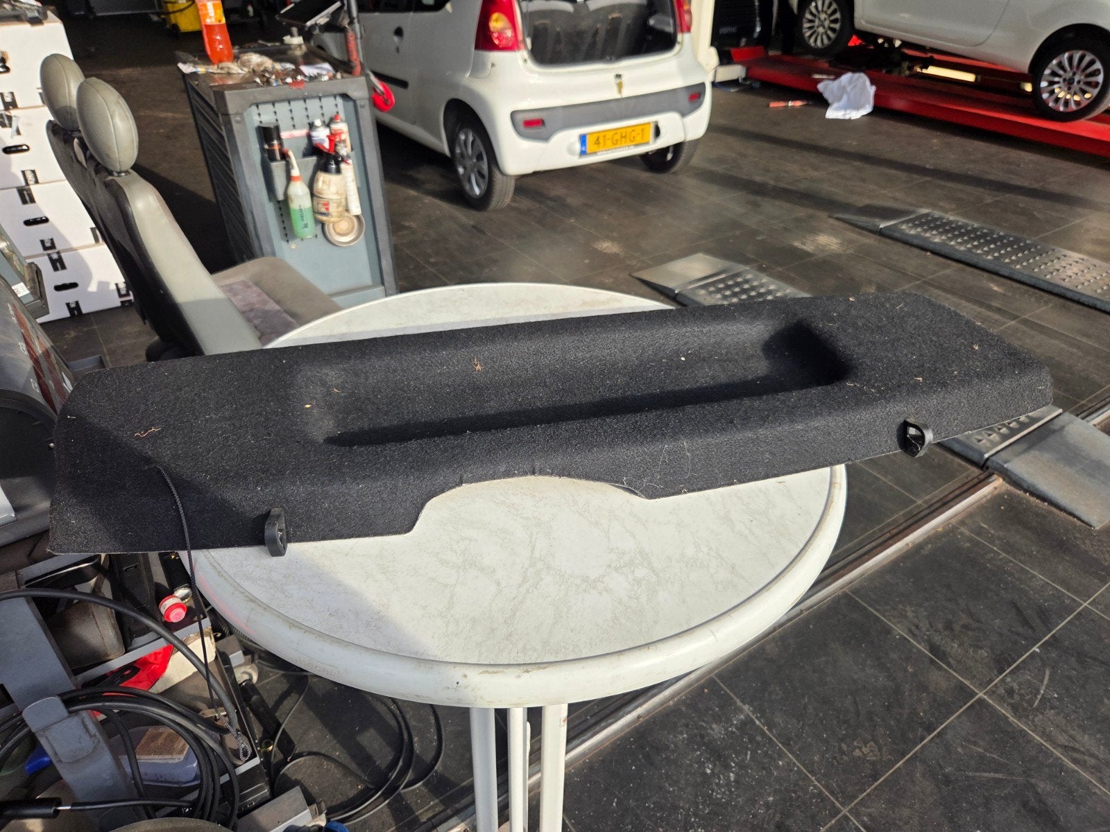 Hoedenplank Peugeot 107 / Citroën C1 / Toyota Aygo, Ophalen of Verzenden, Voor, Citroën, Spatbord