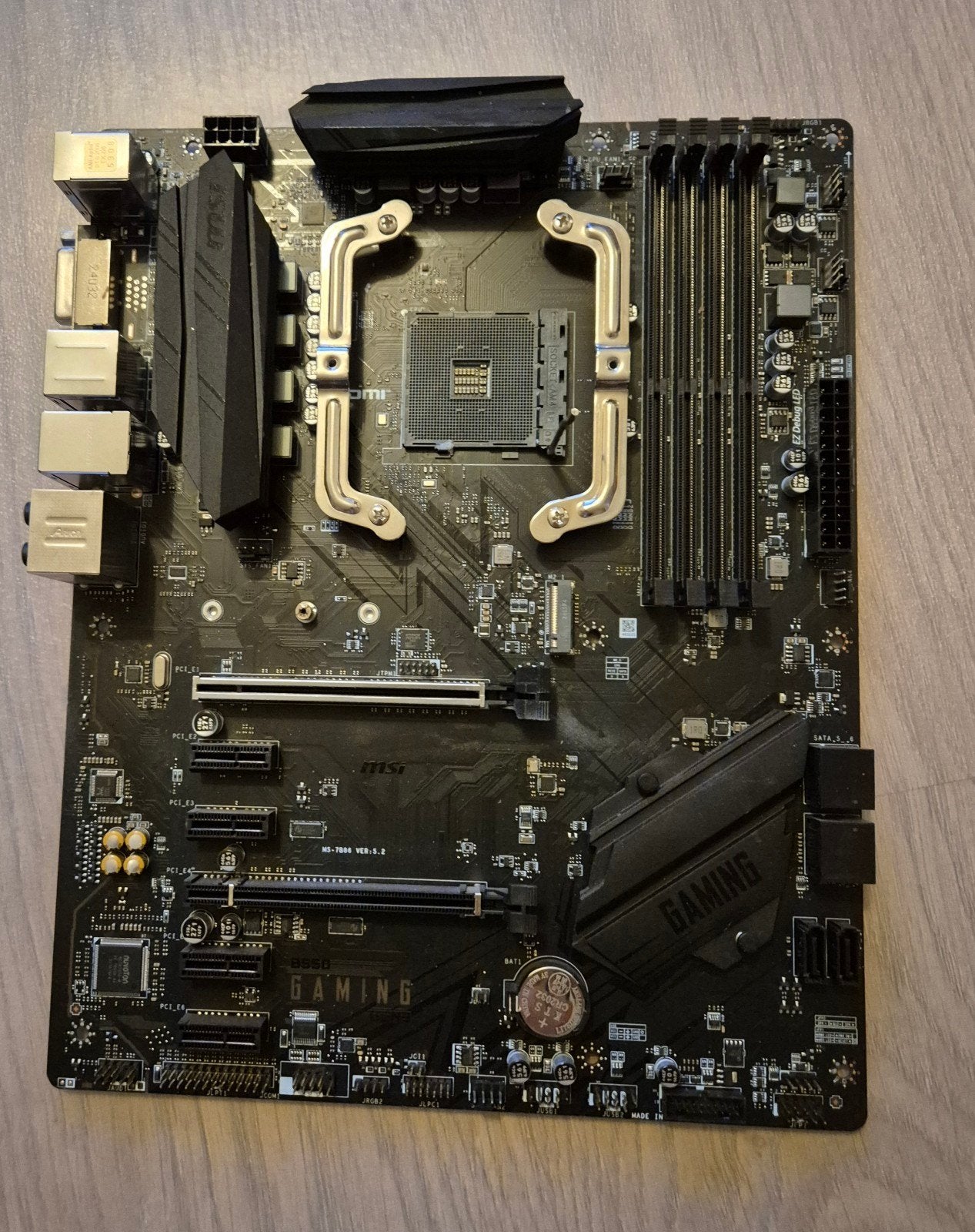 MSI B550 Gaming Gen3 Moederbord met I/O Shield, Computers en Software, Moederborden, Gebruikt, AMD, DDR4, Ophalen of Verzenden