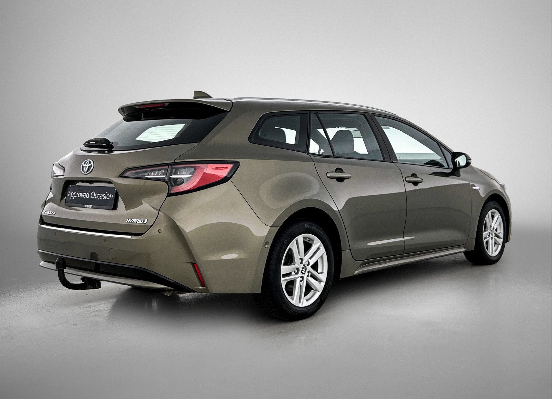 Toyota Corolla Touring Sports 1.8 Hybrid Active | Parkeersen, Gebruikt, 4 cilinders, Corolla, Grijs