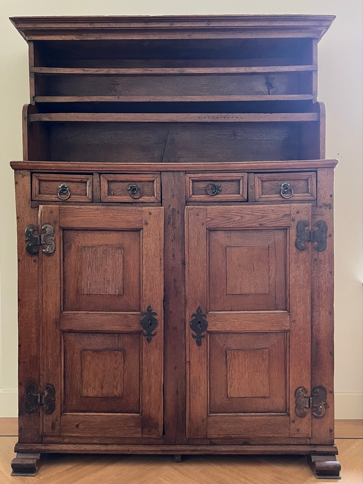 Antieke Eikenhouten Buffetkast, Antiek en Kunst, Antiek | Meubels | Kasten, Ophalen
