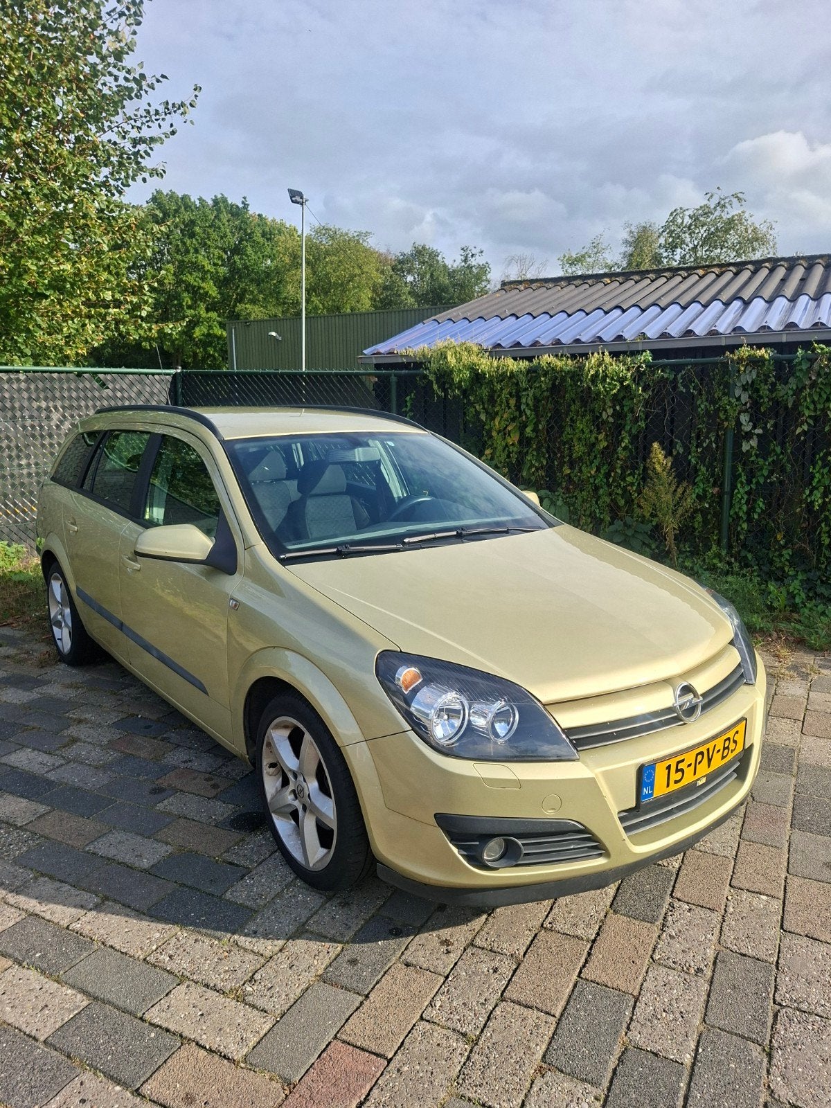 Opel Astra 1.8 16V St.wgn. 2004 dealer onderhouden, Auto's, 1225 kg, 4 cilinders, 1796 cc, Handgeschakeld