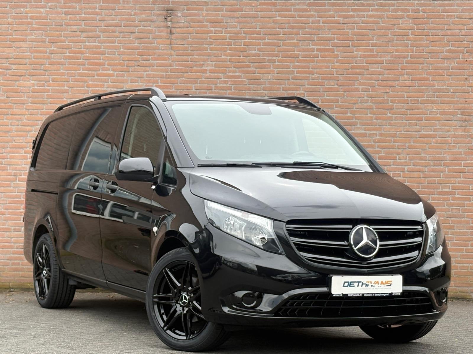 Foto 4 van Mercedes-Benz Vito 114CDI 136PK Lang 9G-Tronic / Carplay / D