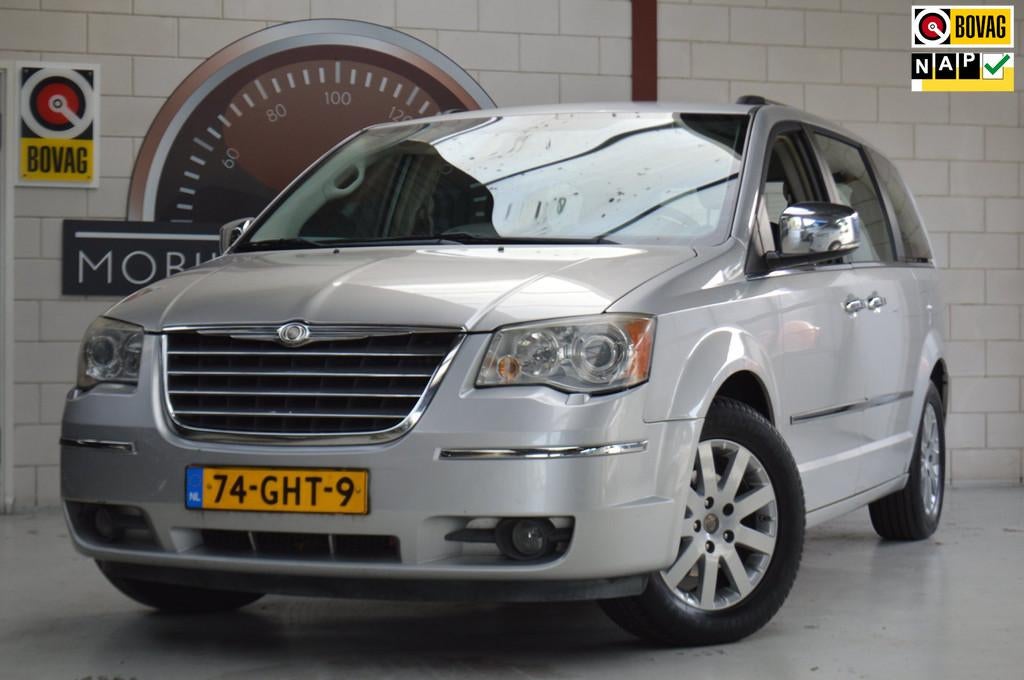 Chrysler Grand Voyager 3.8 V6 Limited, 7zits, Trekhaak, APK,, Auto's, Chrysler, 450 kg, Gebruikt, Zwart, Grand Voyager