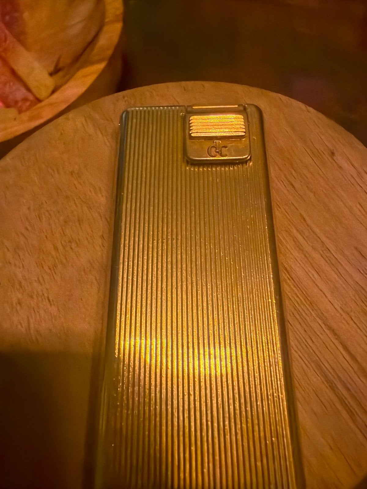 Vintage gouden aansteker met CtC opdruk, Ophalen of Verzenden, Gebruikt, Aansteker
