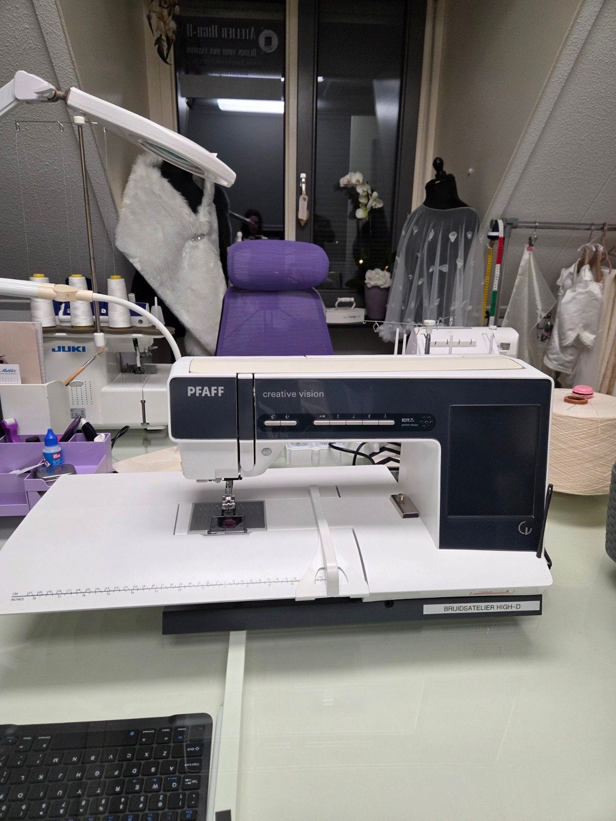 Pfaff creative Vision 5.5 Naai en Borduurmachine, Ophalen, Gebruikt, Naaimachine, Pfaff